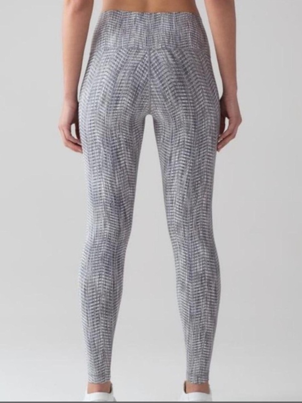 Lululemon 8 WUNDER UNDER PANT HIGH RISE HERRINGBONE like new